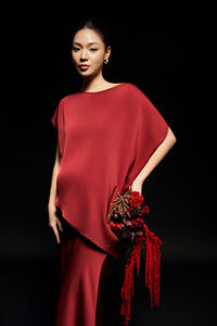 Conjunto de 2 piezas de verano para mujer, mezcla de seda, asimétrico, elegante, corte diagonal, cuello redondo, manga corta, informal, falda y blusa - Product Image 3