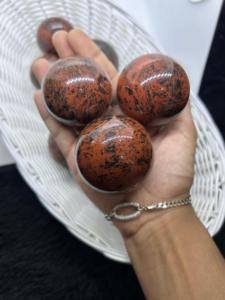 Sphère de cristal sculptée en obsidienne acajou de haute qualité, boule de cristal naturelle semi-précieuse pour la guérison, vente en gros - Product Image 2