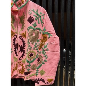 Veste en coton rose brodée, col mandarin, broderie florale à la main, vêtements de printemps pour femmes - Product Image 5