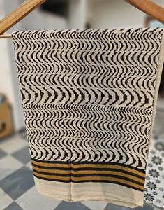 ผ้าซิ่นชายหาดพิมพ์ลายด้วยมือสำหรับผู้หญิง ผ้าพันคอชายหาดผ้าฝ้าย ผ้าคลุมชายหาด ปาเรโอ ชุดว่ายน้ำชายหาด ผ้าคลุมชายหาด ลุงกีอินเดีย - Product Image 5