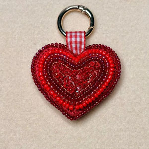 Breloques de sac de mariée de luxe faites à la main avec broderie de perles personnalisée et doublure en satin pour soirées - Demande de renseignements pour la vente en gros à Londres bienvenue - Product Image 1