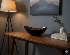 Bol décoratif en métal martelé – Centre de table noir et or rose – Accent ovale moderne - Product Image 2