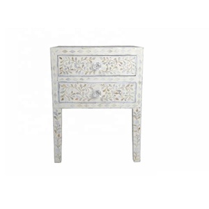 Table d'appoint avec incrustation d'os à motif d'écailles de poisson avec 3 tiroirs Table de chevet artisanale en bois massif Table d'appoint Table de chevet en incrustation d'os - Product Image 6