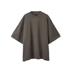 เสื้อคอกลมผู้ชาย ดีไซน์หรูหรา แขนสั้น สวมใส่สบาย ระบายอากาศได้ดี ผ้าฝ้ายเรียบ ทรงปกติ น้ำหนักเบา นุ่ม ใส่ได้ทุกวัน - Product Image 1