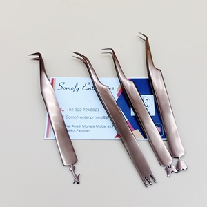 Pince à cils professionnelle en acier inoxydable à pointe lisse de 10 mm, couleur or rose plasma, motifs personnalisés sur le dessous, durable - Product Image 6
