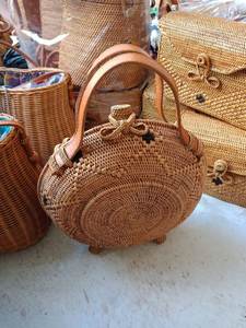 Round Rattan Crossbody <b>Bag</b> <b>for</b> <b>Women</b> Bohemian Wicker <b>Bucket</b> Handbag with Leather Strap - Product Image 3