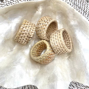 Handmade Rustic Rattan Napkin Rings for Boho Chic Table Styling and Holiday Gatherings - Product Image 1
