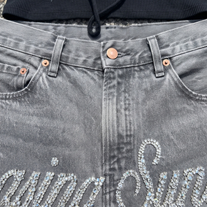 Shorts en jean baggy à strass pour femme – Tendance hiver – Style urbain - Product Image 4