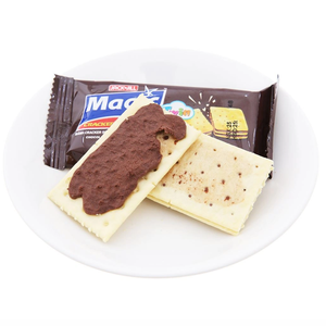 Wholesale <b>Magic</b> Twin Cracker Sandwich Chocolate Cream 300g Crispy Cream Crackers Competitive Price Export - Product Image 3