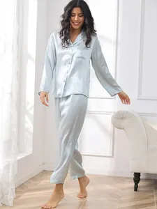 Pyjama en soie pour femme, haut de gamme, confortable, à manches longues, motif lettres, collection luxe, en promotion - Product Image 5