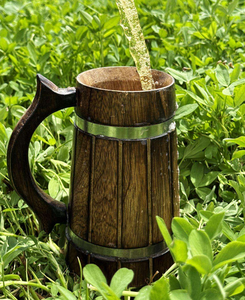 แก้วเบียร์ไม้คลาสสิกคุณภาพพรีเมียม ทำด้วยมือ พร้อมหูจับ เป็นมิตรกับสิ่งแวดล้อม พกพาสะดวก ใช้ได้ทั้งในออฟฟิศ กลางแจ้ง ท่องเที่ยว งานปาร์ตี้ และโอกาสต่างๆ - Product Image 3