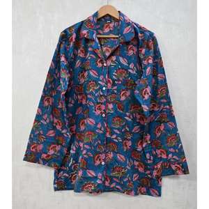 Ensemble de pyjama en coton à imprimé floral fait main pour femmes, respirant, pour la détente et la nuit - Product Image 6