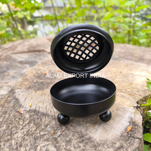 Brûleur d'encens aromatique écologique en métal forgé avec poignée en bois, design en maille, revêtement noir, pour la méditation et les rituels religieux à domicile - Product Image 4