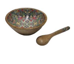 Intérieur en bois d'acacia naturel de meilleure qualité avec émail imprimé à l'intérieur du bol vente en gros bol de service alimentaire pour salade avec service s - Product Image 1