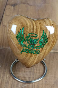 Heart Shaped Wooden Cremation <b>Urns</b> Best Quality Small Size Pet <b>Urns</b> <b>for</b> <b>Dogs</b> Cats Engraved <b>Ashes</b> Vessels <b>for</b> Funeral Supplies - Product Image 5