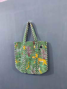 Bolso Tote de Algodón Acolchado con Diseño Étnico de Pavo Real, Color Sólido, Cierre de Cremallera, Asas Largas, para Uso Diario, Compras, Viajes, Playa, Verano y Otoño - Product Image 3