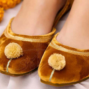Vente directe d'usine, service OEM, chaussures Khussa pour femmes, fabrication sur mesure, semelle extérieure en cuir antidérapante de haute qualité, personnalisable, premium - Product Image 6