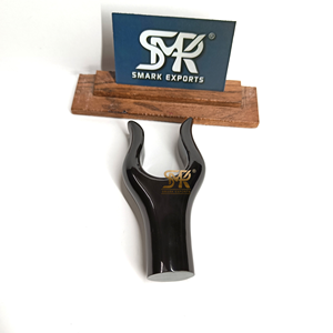 Poignée classique en corne de buffle écologique et moderne pour canne de marche, poignée de canne polie faite à la main pour cannes en bois personnalisées - Product Image 1