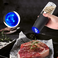 Moulin à poivre et sel rechargeable à lumière LED électrique à main, fonction de gravité à grossièreté réglable pour la maison, la salle à manger et la cuisine.