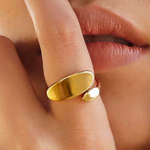 PRAO Bague tendance plaquée or anti-ternissement à taille ajustable - Product Image 1