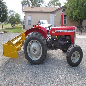 Tractor Agrícola Massey Ferguson 240 de 80HP con Transmisión por Engranajes, Disponible en Stock, Entrega Rápida, Compra al Por Mayor - Product Image 1