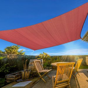 Rete Ombreggiante in HDPE Anti-UV Rossa Ruggine 8FT X 10FT per Esterni, Patio, Giardino, Serra, Spiaggia, Schermo Privacy, Feste in Patio - Product Image 1