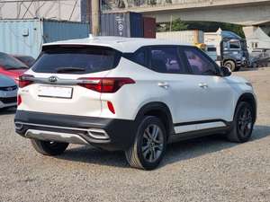เซลโทส ปี 2020 สีขาวสะอาด รถมือสอง เกียร์ออโต้ SUV ประหยัดน้ำมัน เครื่องยนต์เบนซิน 1.6 ลิตร เทอร์โบ แอร์อัตโนมัติ เบาะอุ่น พวงมาลัยซ้าย - Product Image 2