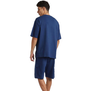 เสื้อเชิ้ตแขนสั้นคอปกและกางเกงขาสั้นผู้ชายแบบพรีเมียม OEM/ODM ผลิตตามสั่ง สำหรับฤดูร้อน ผ้าถัก ปักลาย ทันสมัย สไตล์ลำลอง ชุดกีฬา - Product Image 1