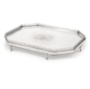 Plateau de service rectangulaire de luxe en acier inoxydable avec poignées, style victorien vintage, gravé, avec pieds - Product Image 2