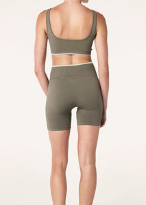 Ensemble confortable haut et short de yoga pour femme, vêtements de sport pour femme, haut et short de yoga pour l'exercice quotidien, ensemble 2 pièces pour femme - Product Image 2