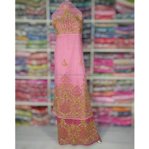 Nouveau George Wrapper nigérian en pierre dorée perlée fait à la main avec un chemisier en filet pour robe de soirée africaine, tissu George - Product Image 4