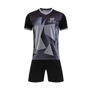 Ropa Deportiva Cómoda, Uniforme de Fútbol para Hombre, 100% Poliéster, Uniforme de Fútbol Personalizado para Hombre - Product Image 1