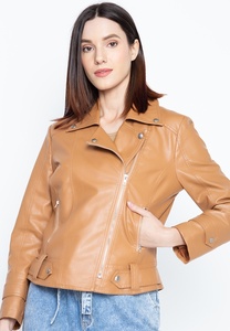 Nouvelle veste matelassée élégante pour femme en cuir véritable avec col à revers, respirante, coupe ajustée disponible, vestes en cuir rouge - Product Image 5