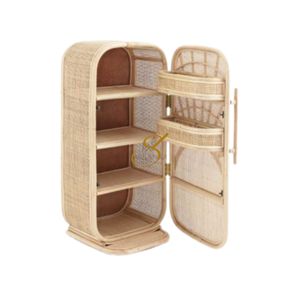 Le réfrigérateur jouet en rotin Freezie – un élément magnifiquement conçu pour notre collection de jouets faits à la main - Product Image 2