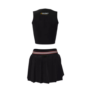Tenues de cheerleading personnalisées HUSKY SPORTSWEAR pour filles et adultes, avec logo frontal imprimé par transfert thermique, couleurs variées pour les équipes et les compétitions. - Product Image 4