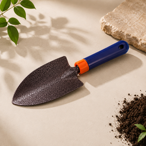 Truelle de jardin robuste avec lame métallique solide et poignée ergonomique pour la plantation, la culture du sol et les tâches de jardinage - Product Image 1