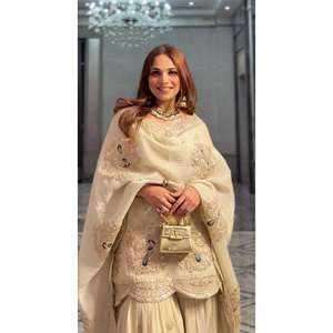 Conjunto de Dupatta y parte superior de lujo para mujer con codificación de bordado Dori-Sequence Work - Product Image 3