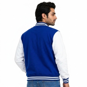 Chaqueta Varsity Clásica, Prenda Exterior Premium para Uso Diario con Interior Suave, Construcción de Calidad, Diseño Personalizado, Ajuste Cómodo - Product Image 5