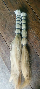 Fibra suelta de pelo de cola de búfalo suave para rellenar cepillos, producción de pelucas, pintura de muñecas, atado de moscas y aplicaciones artesanales. - Product Image 6