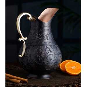 Pichet en cuivre martelé avec large bec verseur et tasse assortie, artisanal, rustique, écologique, vaisselle de table - Product Image 5