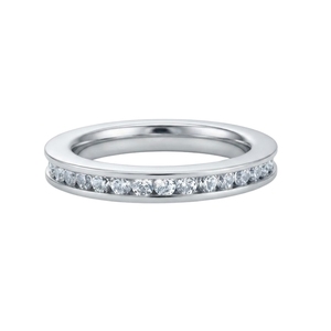 Anillo de Eternidad Minimalista de Plata de Ley 925 con Moissanita, Corte Brillante Redondo, Engaste en Canal, Hecho a Mano, Joyería para Uso Diario - Product Image 1