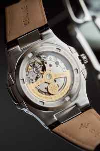 นาฬิกาสปอร์ตอัตโนมัติสำหรับผู้ชาย Alexander Ferros 6122S-02 หน้าปัดแซฟไฟร์ สายหนัง ตัวเรือนสแตนเลสสตีล กันน้ำ 5BAR - Product Image 6