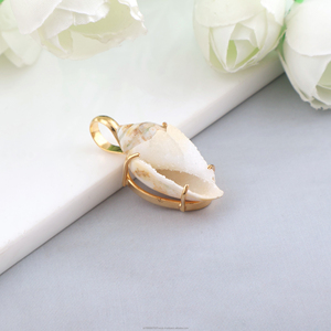 จี้เปลือกหอยแร่ดรูซี่ธรรมชาติพร้อมเครื่องประดับชายหาดที่ทำด้วยทองคำทำให้มีเสน่ห์สำหรับสร้อยคอ DIY - Product Image 3