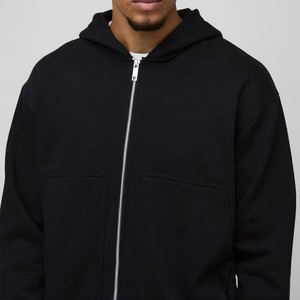 Sudadera con Capucha Negra para Hombre, Diseño Elegante con Bolsillos Delanteros, Cómoda y Casual para Uso Diario - Product Image 3