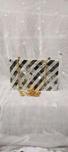 Sac à main de soirée décontracté pour femme, style vintage, fait à la main, incrustation de résine, décoration en laiton, doublure en coton, design Primum - Product Image 6