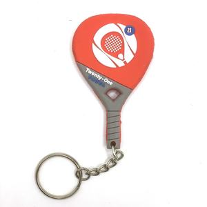 Llavero de Goma con Forma de Raqueta de Pádel, Diseño en Relieve 2D, Artículo Promocional Duradero con Logotipo Personalizado - Product Image 3