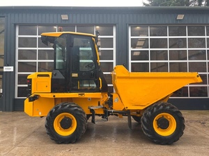 รถดัมพ์ JCB 6 ตัน แบบมีห้องโดยสาร ขับเคลื่อน 4 ล้อ เครื่องยนต์ดีเซล สำหรับขนส่งวัสดุก่อสร้างในเขตเมือง - Product Image 4