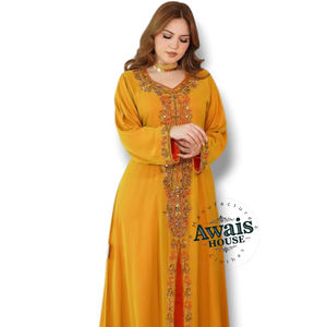 Ensemble 2 pièces de luxe AWAIS HOUSE pour femmes musulmanes, robe longue en velours uni perlé, coupe trapèze, pour soirée/formelle - Product Image 4