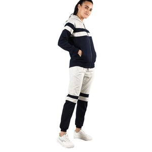 Ensemble de survêtement sportif élégant pour femmes, manches longues, short, nouveau design, deux pièces, vente chaude, articles de sport d'hiver - Taille XL - Product Image 6