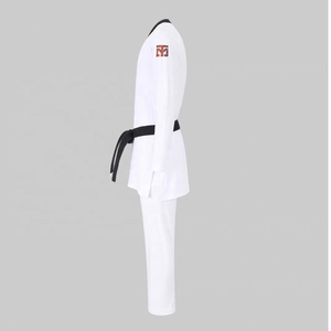 Vêtements d'entraînement d'arts martiaux légers et durables pour l'école, les académies et les clubs : Dobok de Taekwondo et Kimono de Karaté en gros - Product Image 2